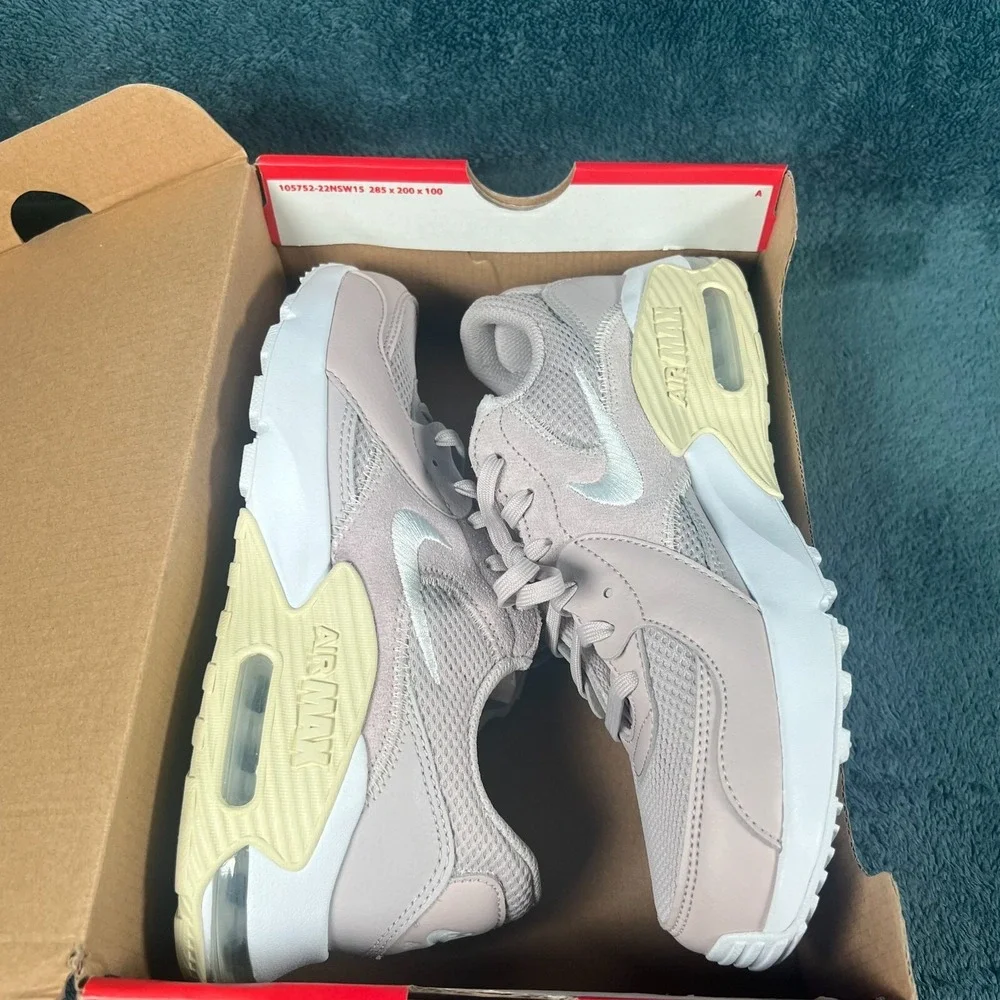 Nike air max
